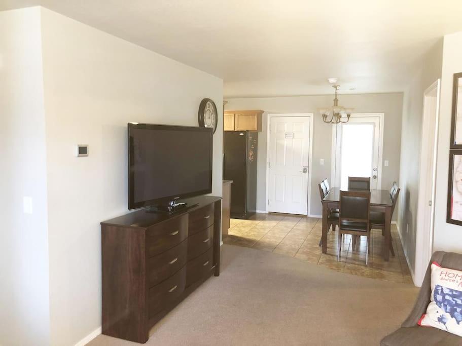 アマリロ Mckinley House - Gym, Garage And Fenced Yardヴィラ エクステリア 写真