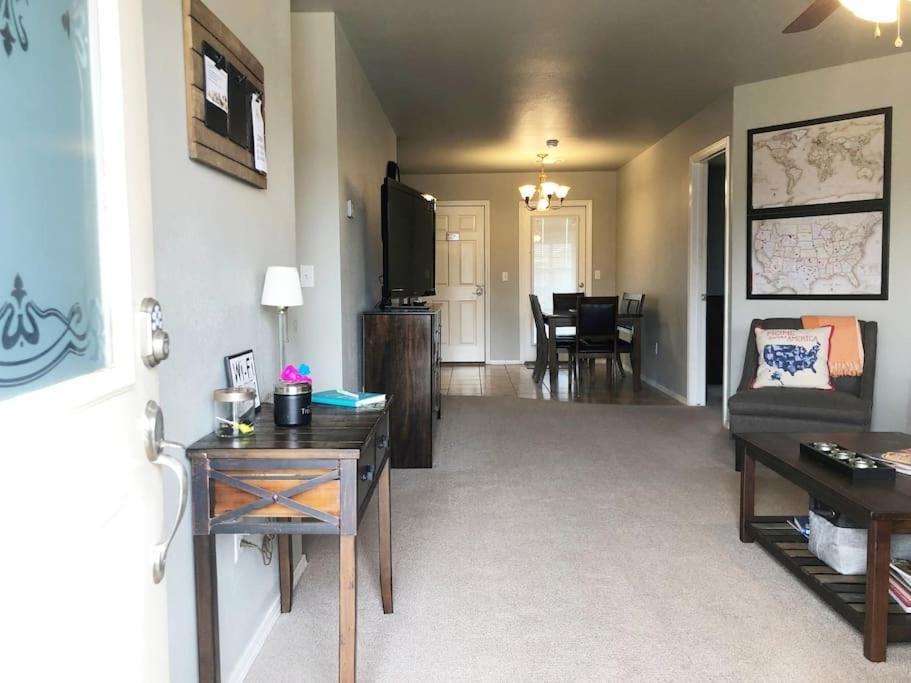 アマリロ Mckinley House - Gym, Garage And Fenced Yardヴィラ エクステリア 写真